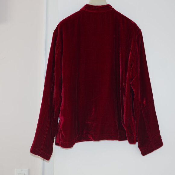 Chico's Red velvet jacket featuring a sequin and patchwork Jacket Size:1 - Picture 3 of 4